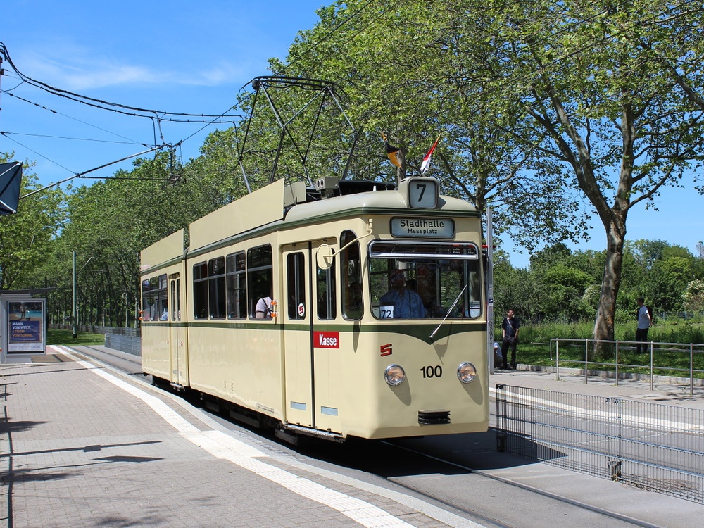 Freiburg im Breisgau, Rastatt GT4 č. 100
