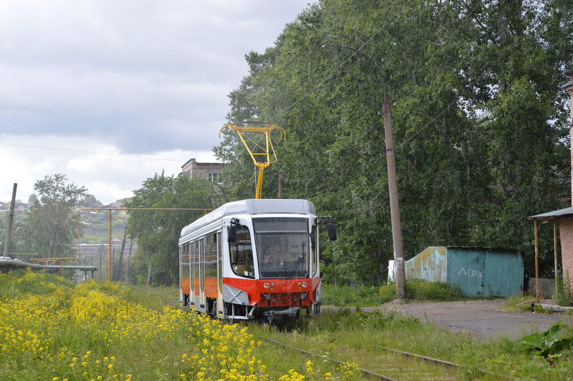 Магнитогорск, 71-623-02.01 № 3185; Усть-Катав — Новые вагоны