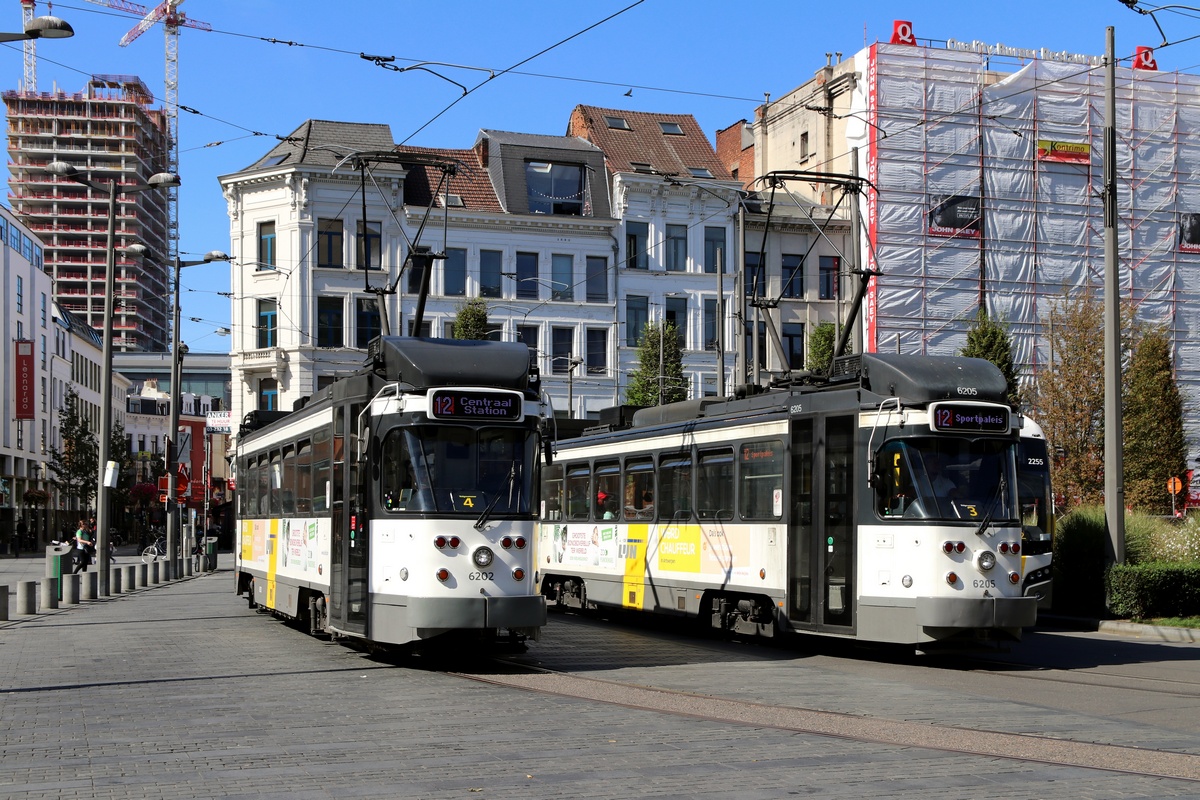 Antverpy, BN PCC Gent (modernised) č. 6202; Antverpy, BN PCC Gent (modernised) č. 6205; Antverpy — Excursion with Ghent trams 6202 and 42 (15/09/2019)