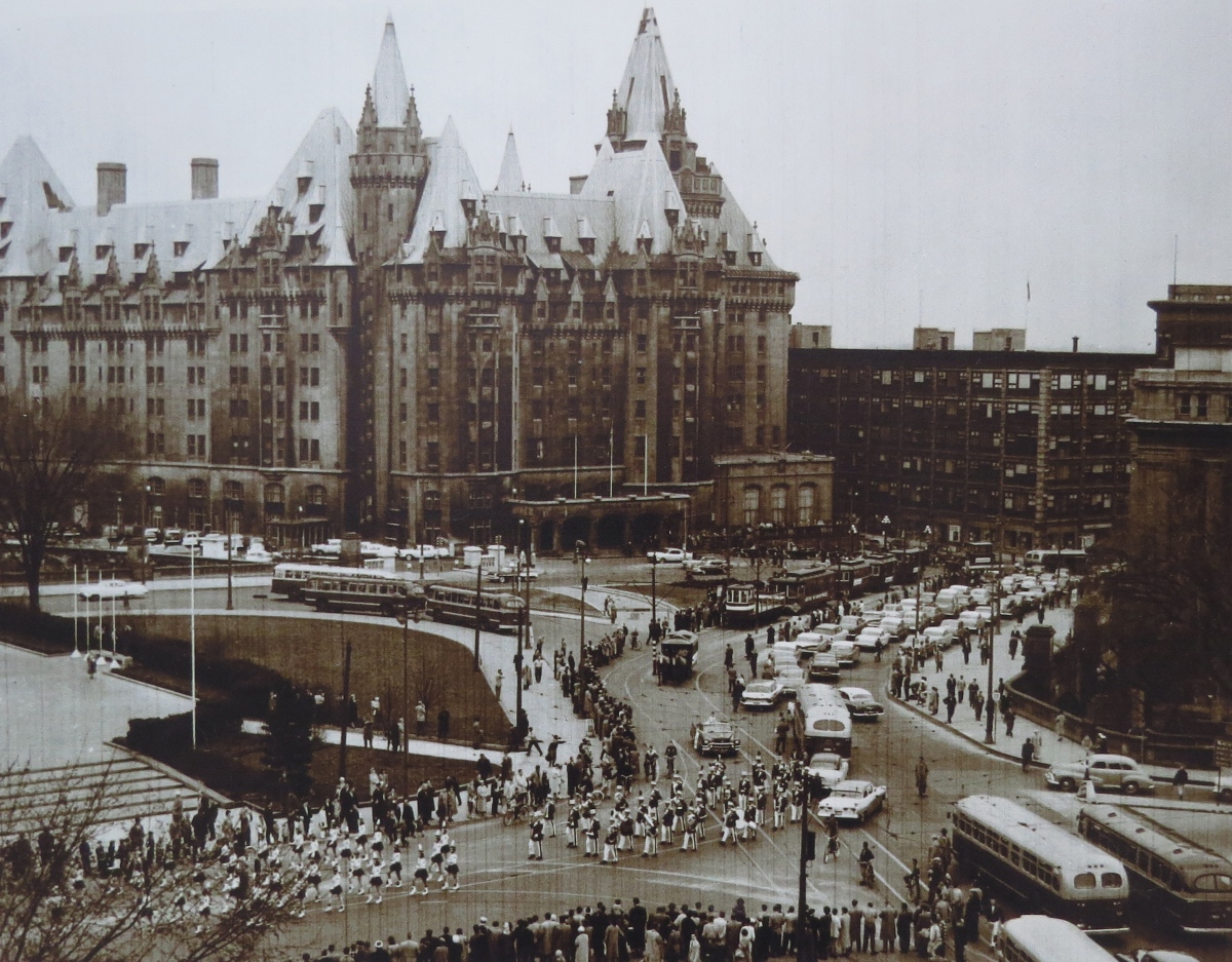 Ottawa — Tramway Closure Parade — 04.05.1959