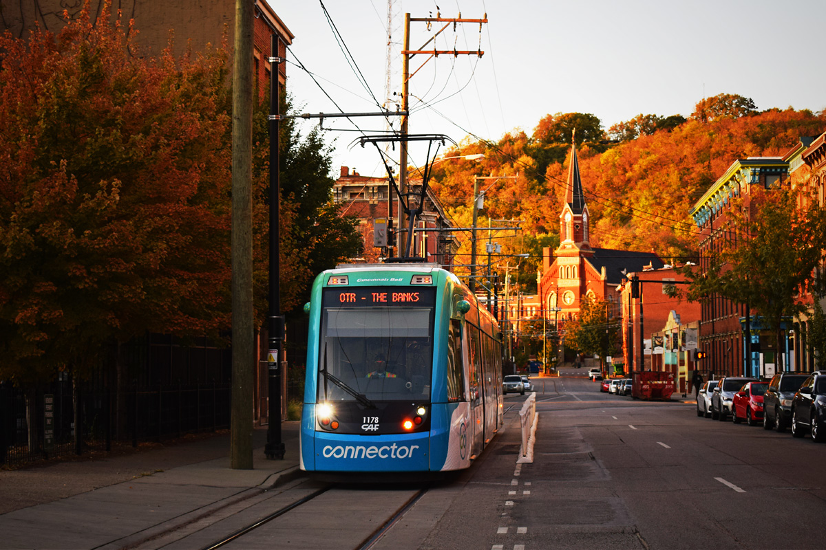Cincinnati, CAF Urbos 3 № 1178