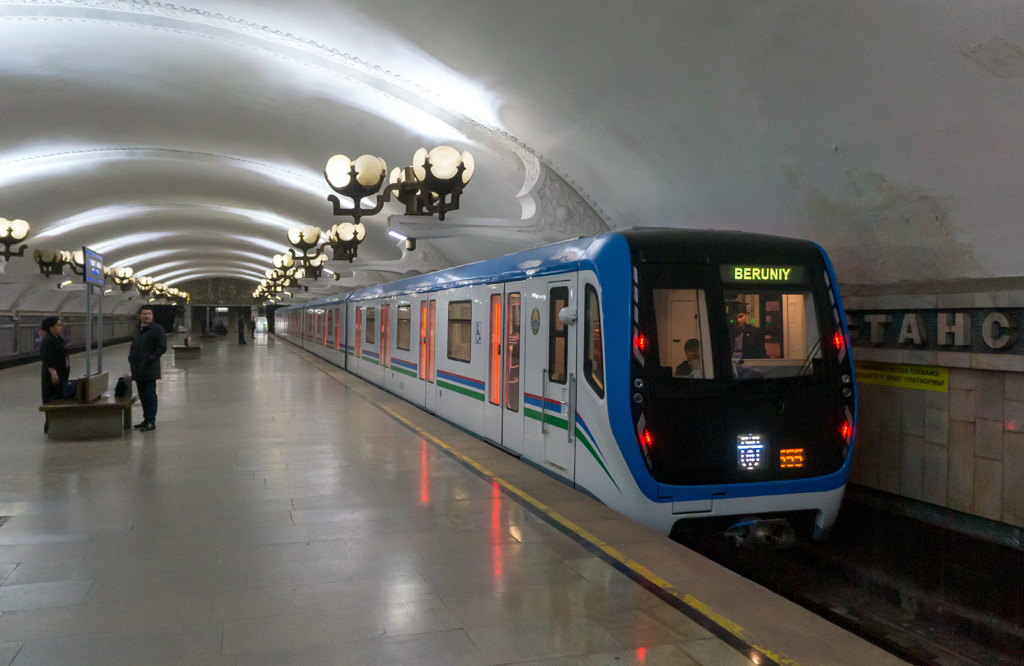Ташкент — Метрополитен — Подвижной состав