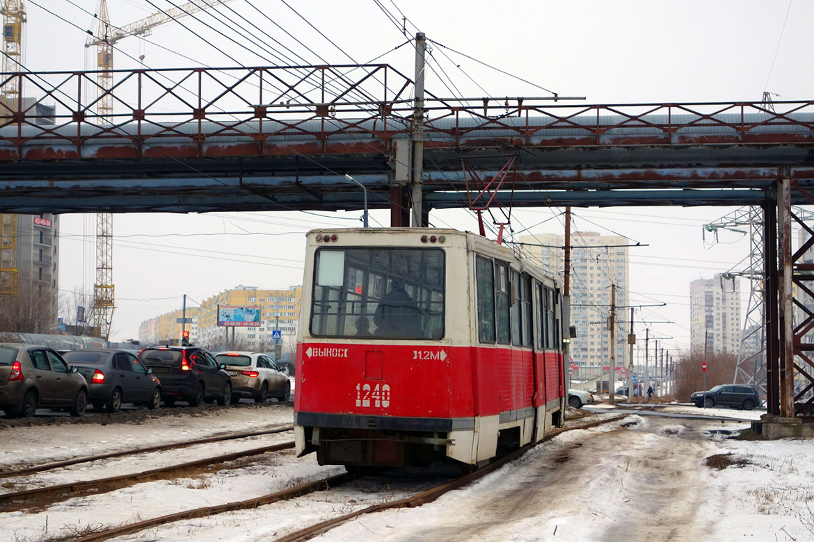 Saratov, 71-605 (KTM-5M3) nr. 1240