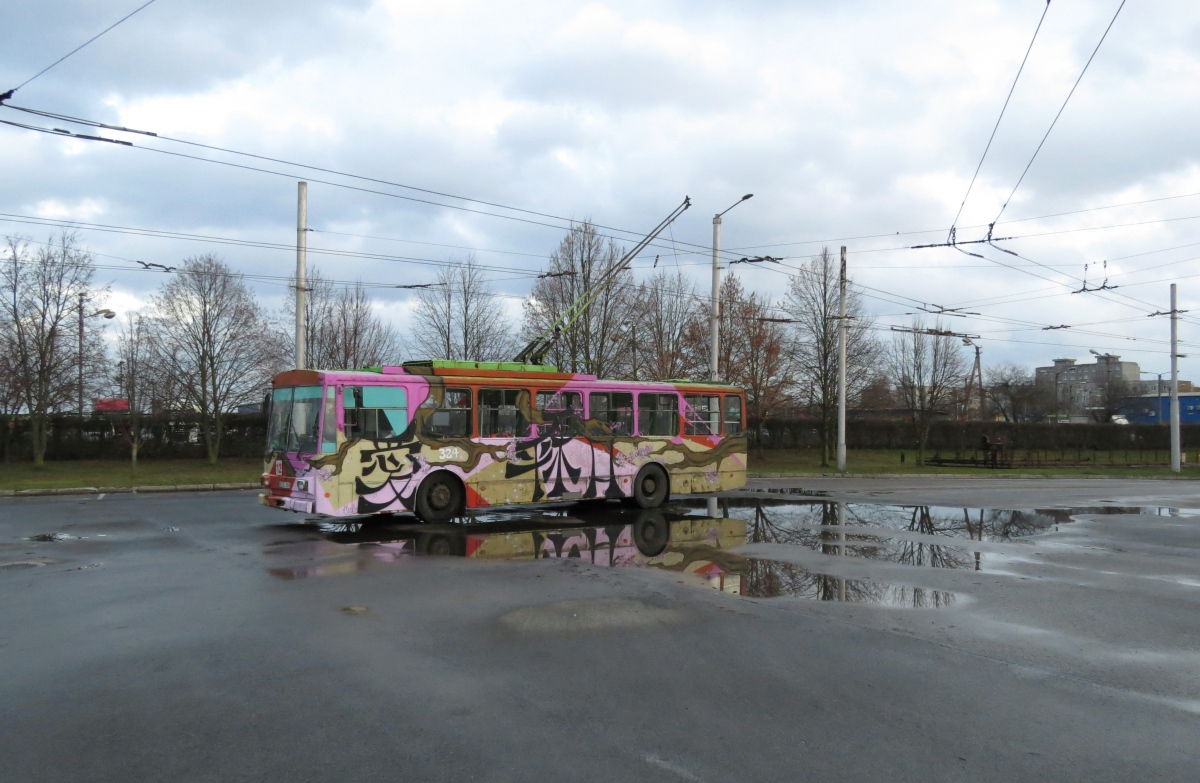 Kaunas, Škoda 14Tr11/6 č. 324; Kaunas — Trolleybus depot