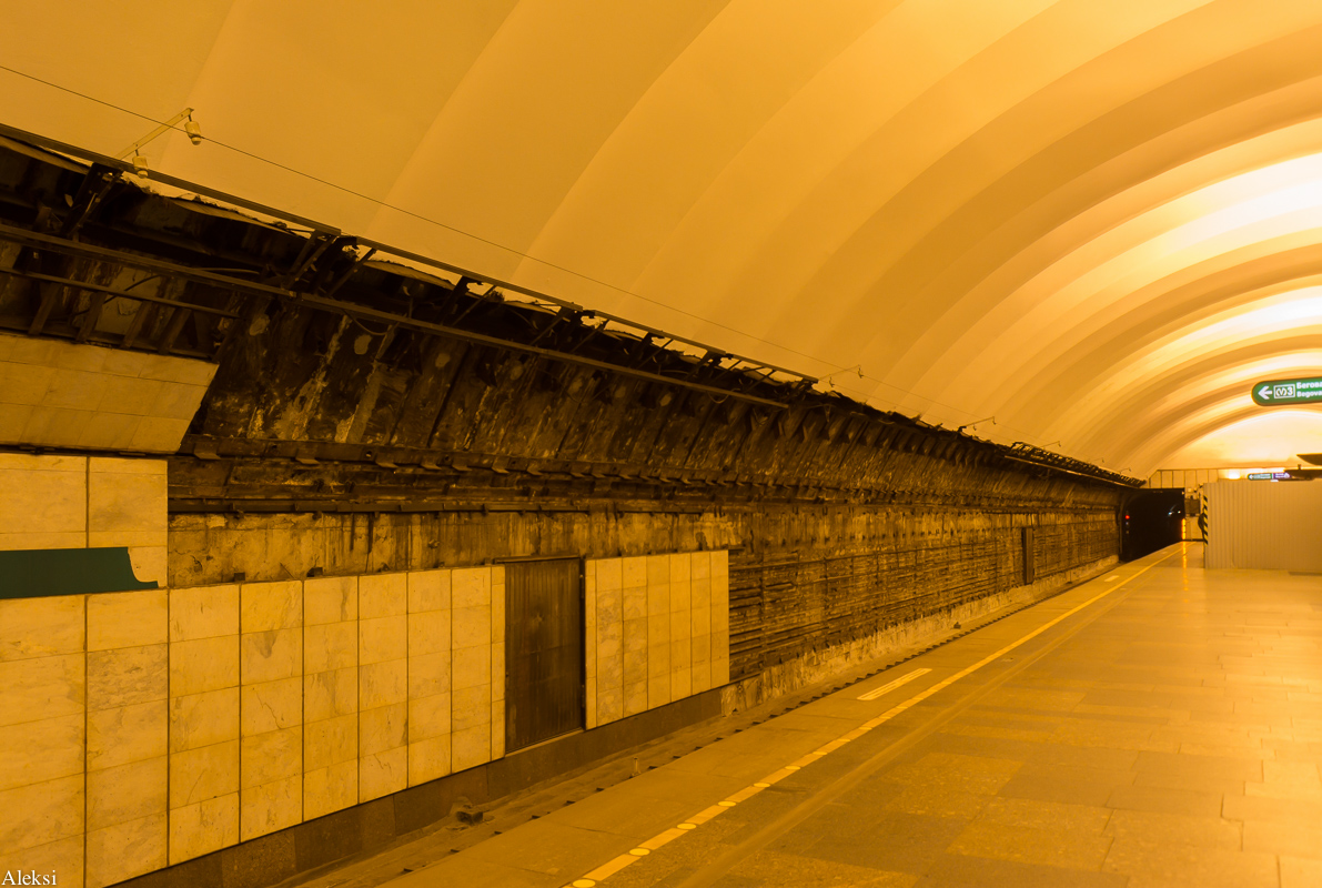 Szentpétervár — Metro — Line 3; Szentpétervár — Track repairs