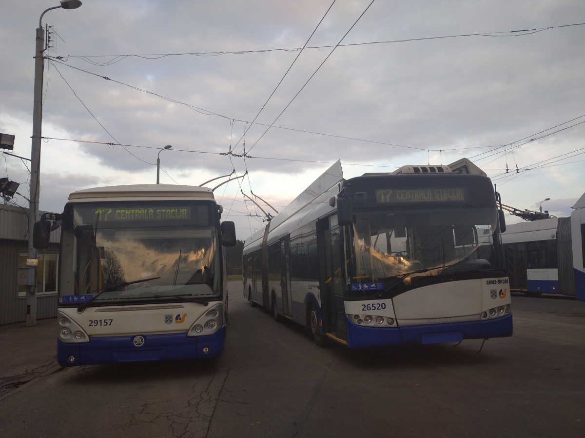 Riga, Solaris Trollino III 18 Ganz Nr. 26520; Riga, Škoda 24Tr Irisbus Citelis Nr. 29157