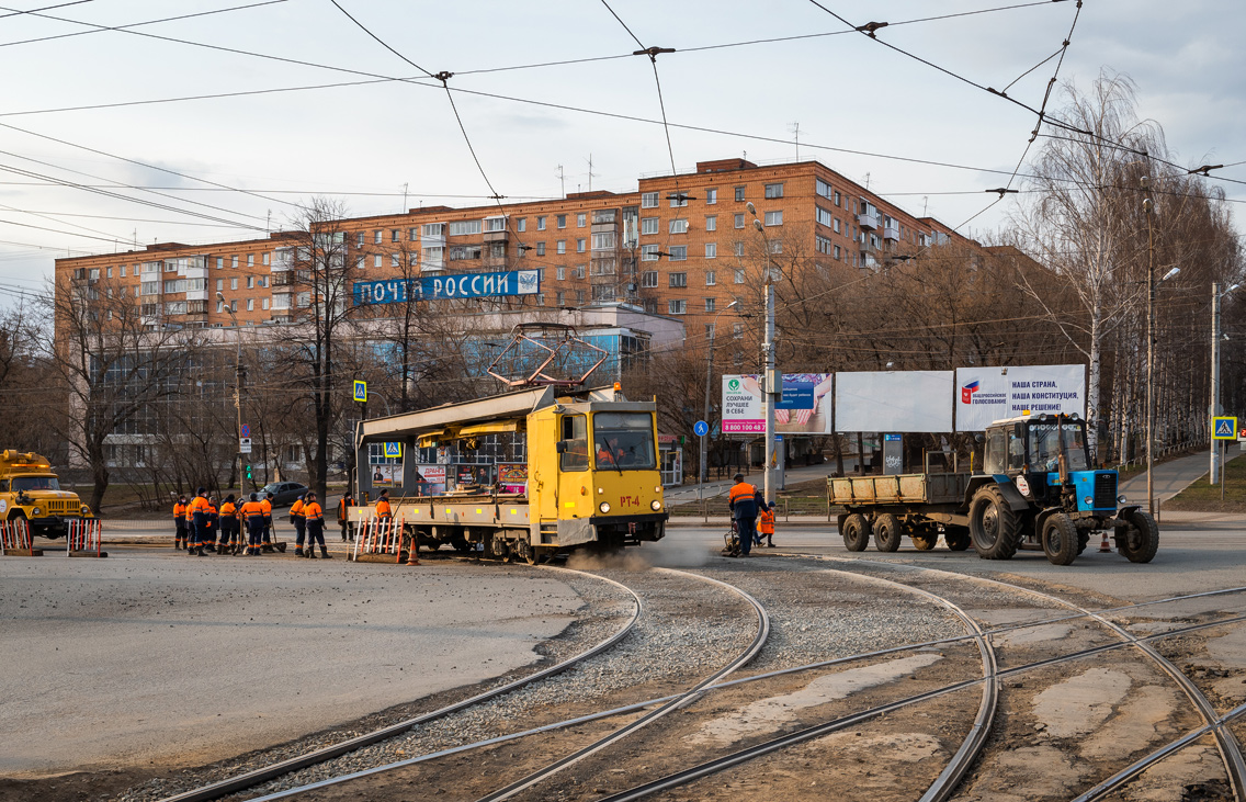Ижау — Building and reconstruction