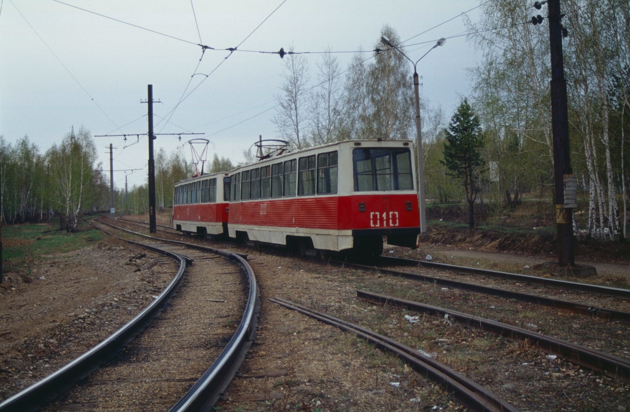 Usolye-Sibirskoye, 71-605 (KTM-5M3) — 011; Usolye-Sibirskoye, 71-605 (KTM-5M3) — 010; Usolye-Sibirskoye — Closed line to ChPhP; Usolye-Sibirskoye — Tramway Lines and Infrastructure