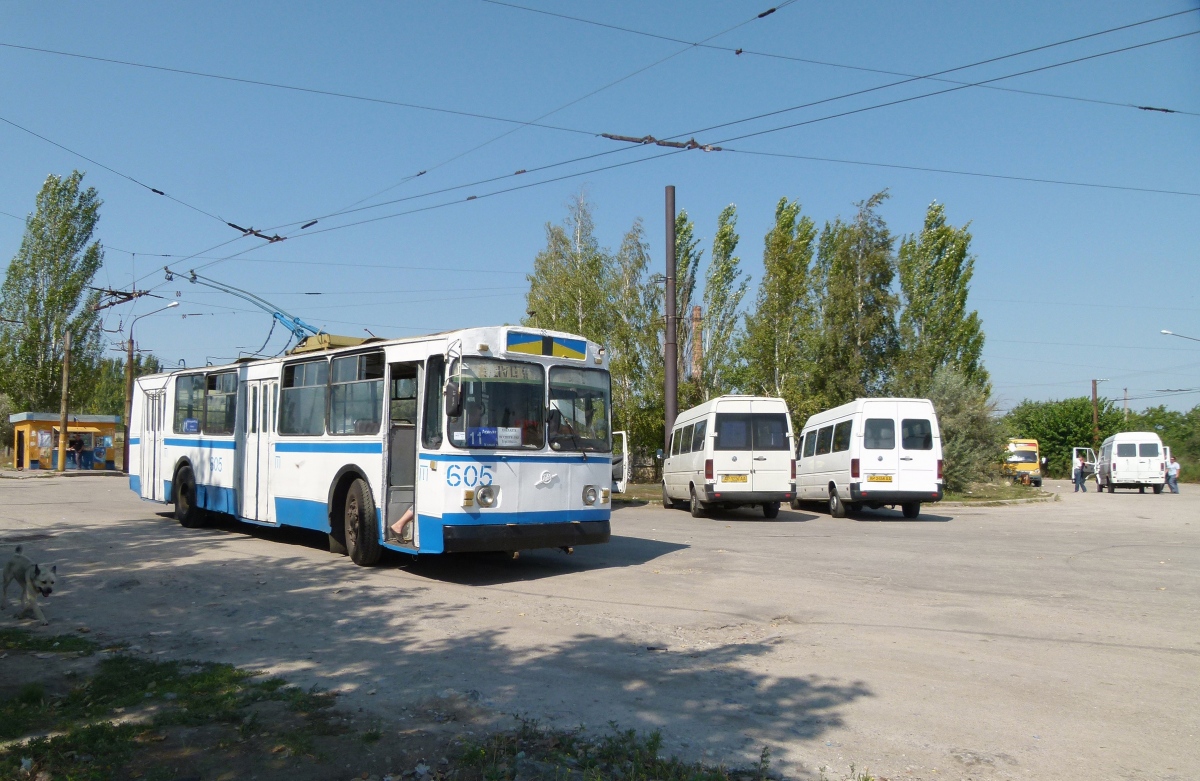 Zaporižžja, ZiU-682V-012 [V0A] № 605; Zaporižžja — Trolleybus terminus stations