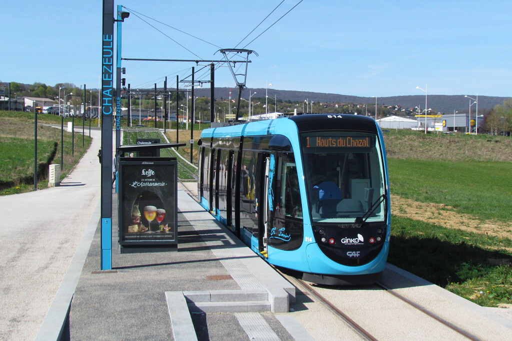 Besançon, CAF Urbos 3 № 814