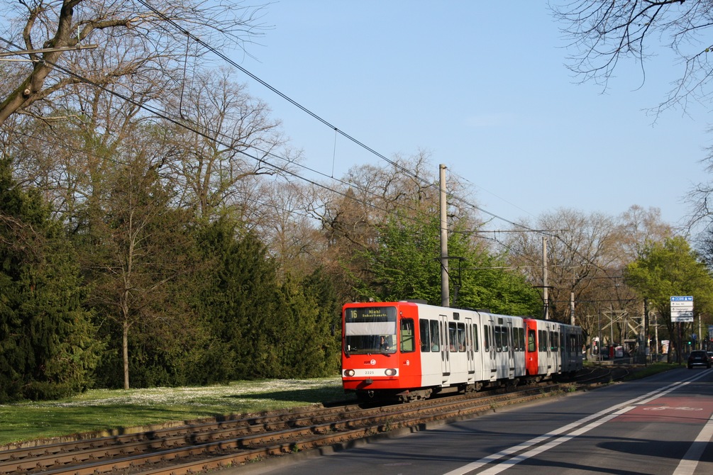 Kolonia, Duewag B80D Nr 2225