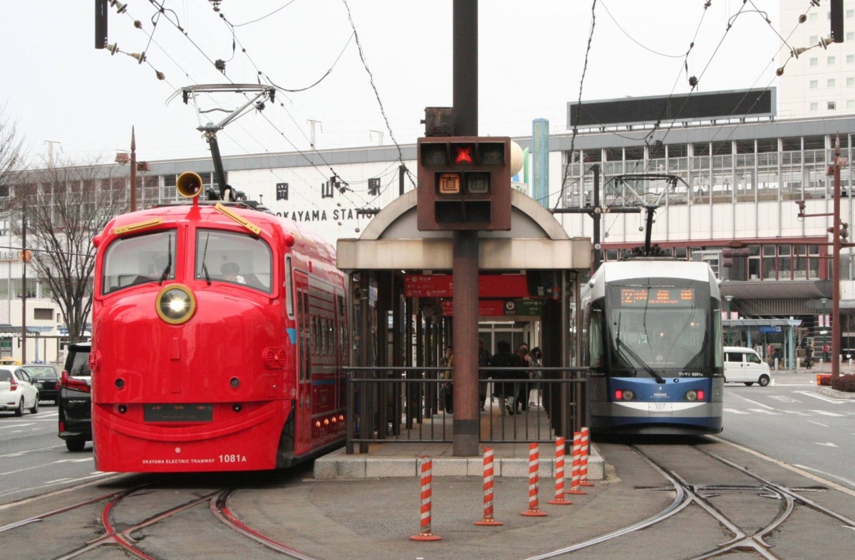 Okayama, Niigata Transys N°. 1081; Okayama, Niigata Transys N°. 9201; Okayama — Wilson and Brewster Tram from Animated Series Chuggington