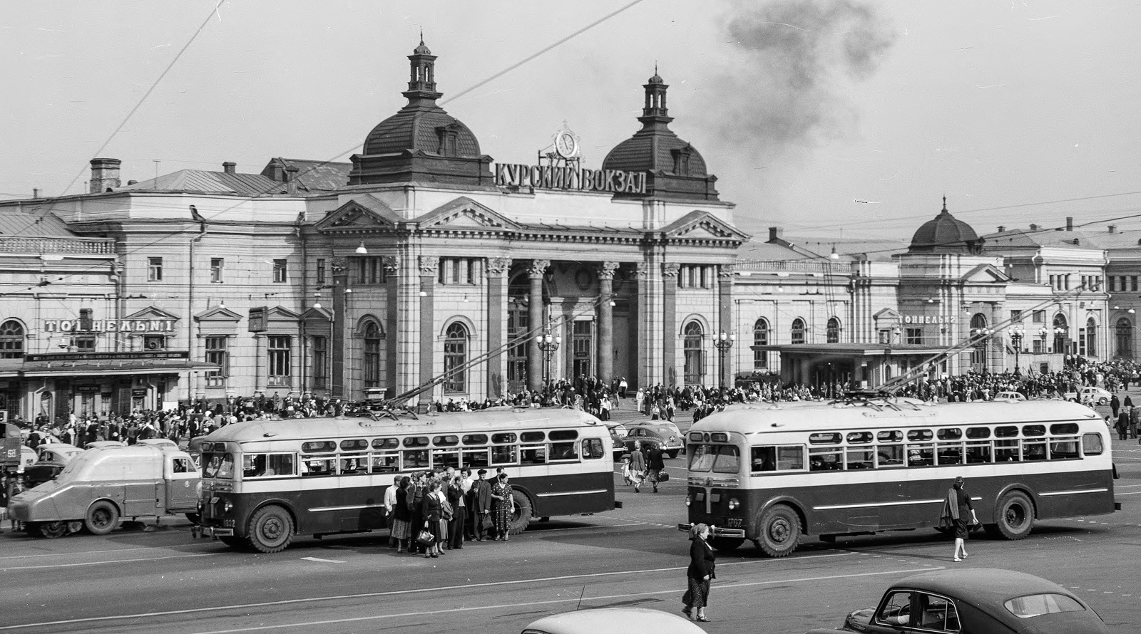Moscow, MTB-82D № 1832; Moscow, MTB-82D № 1707; Moscow — Historical photos — Tramway and Trolleybus (1946-1991)
