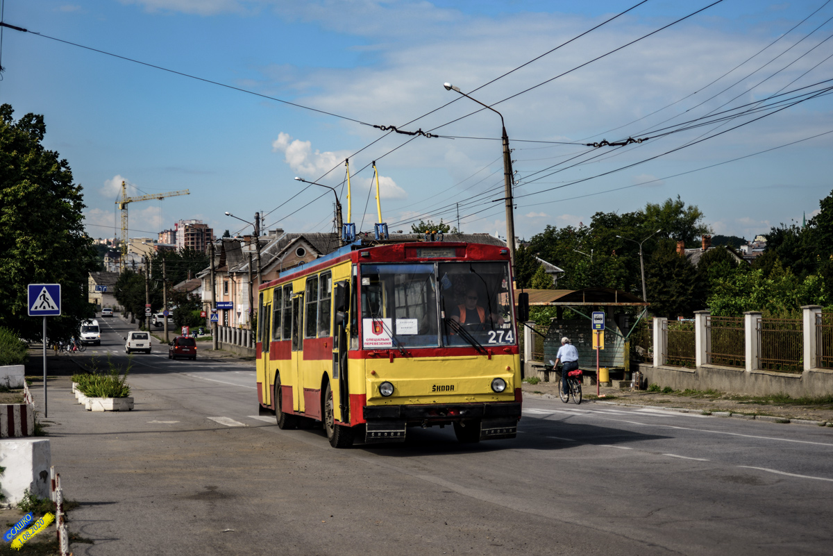 Tšernivtsi, Škoda 14Tr02/6 # 274; Tšernivtsi — Repair of Rus'ka street