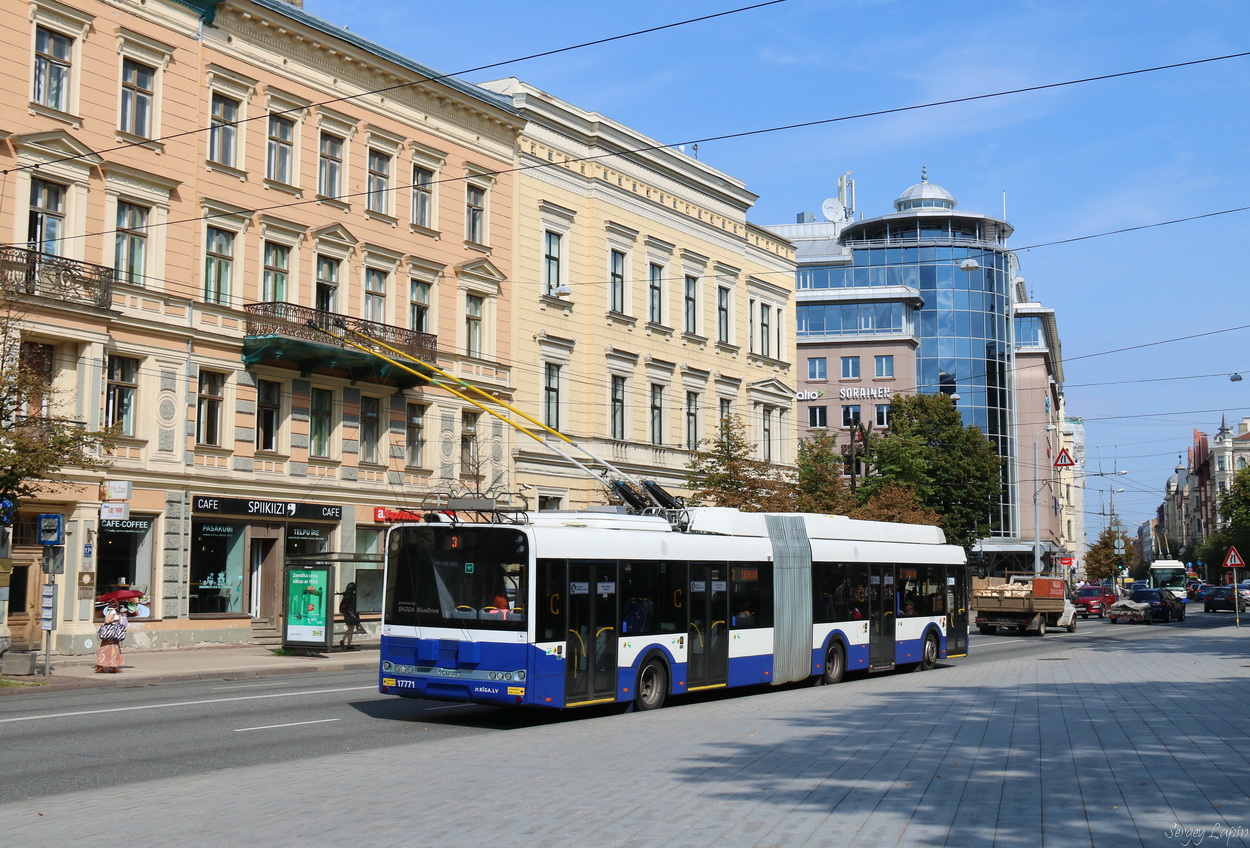 Рига, Škoda 27Tr Solaris III № 17771
