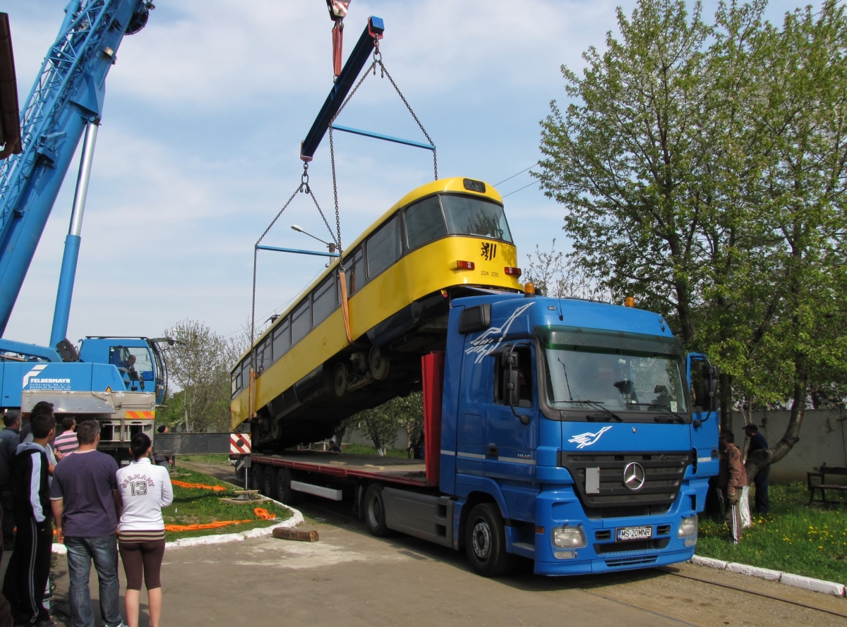 Botoșani, Tatra T4D-MT N°. BT-1201; Botoșani — Delivery of modernized Tatra T4D-MT tram cars from Dresden (28.04.2011)