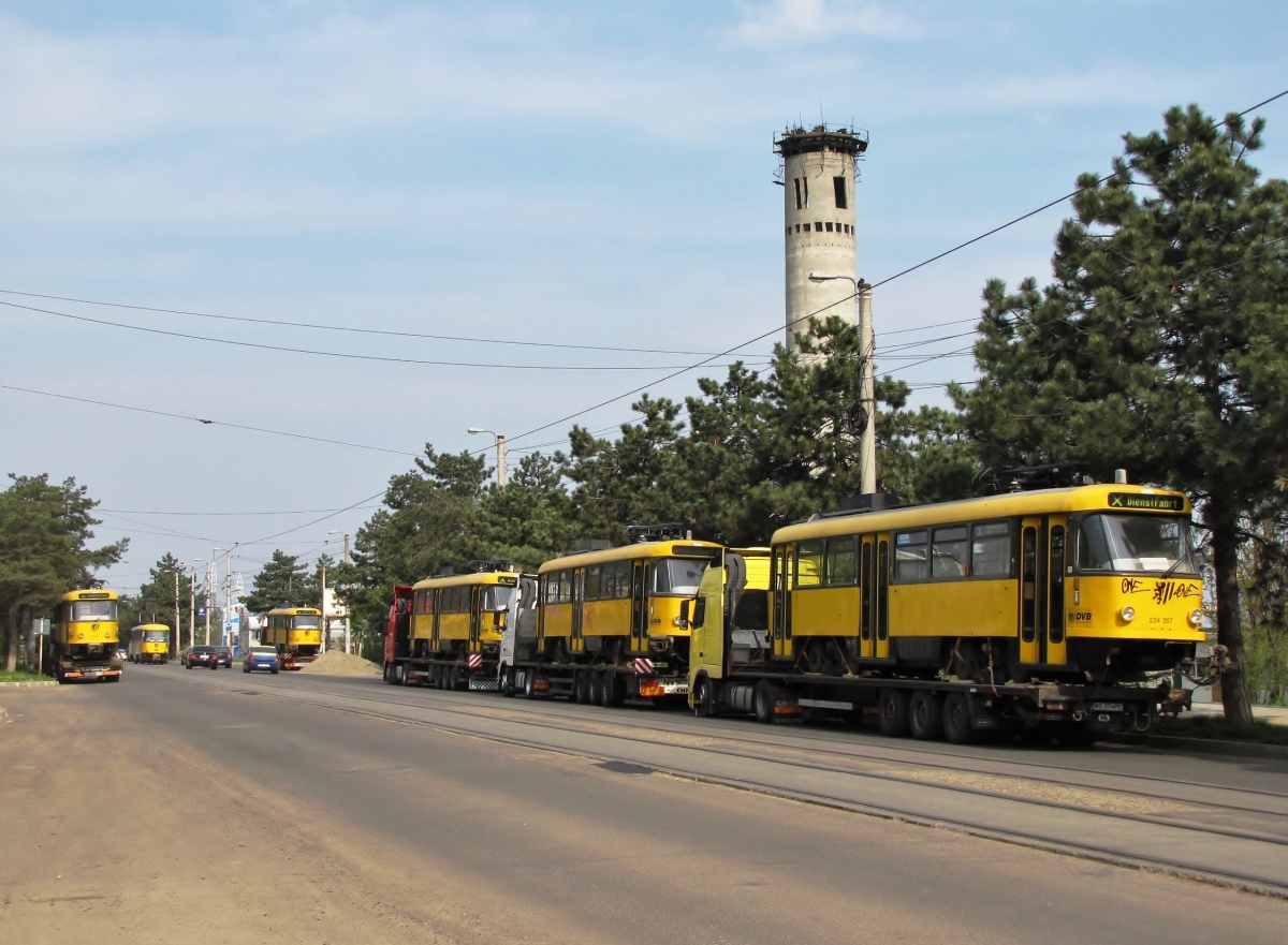Botoșani, Tatra T4D-MT N°. BT-341; Botoșani — Delivery of modernized Tatra T4D-MT tram cars from Dresden (28.04.2011)