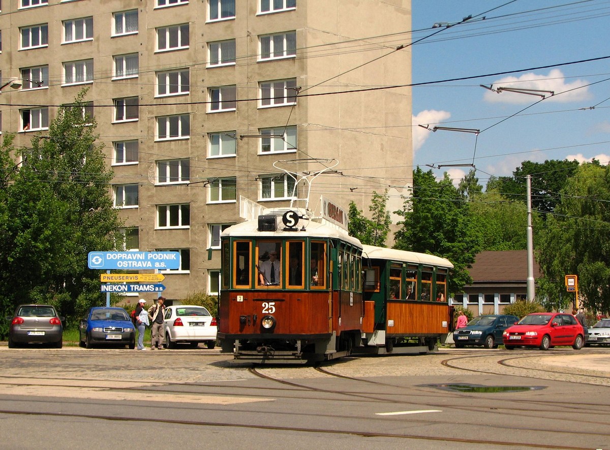 Ostrawa, Kopřívnice 2-axle motor car Nr 25