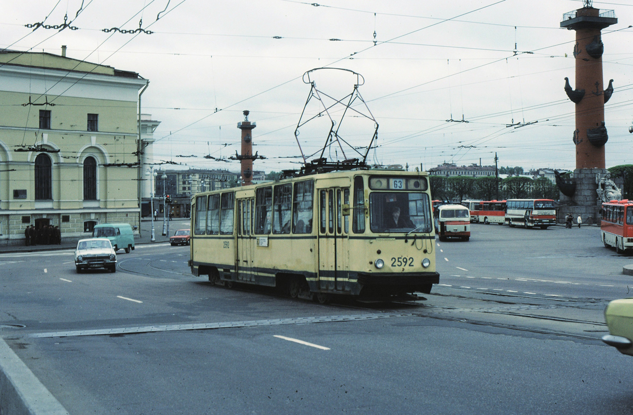 Санкт-Петербург, ЛМ-68М № 2592