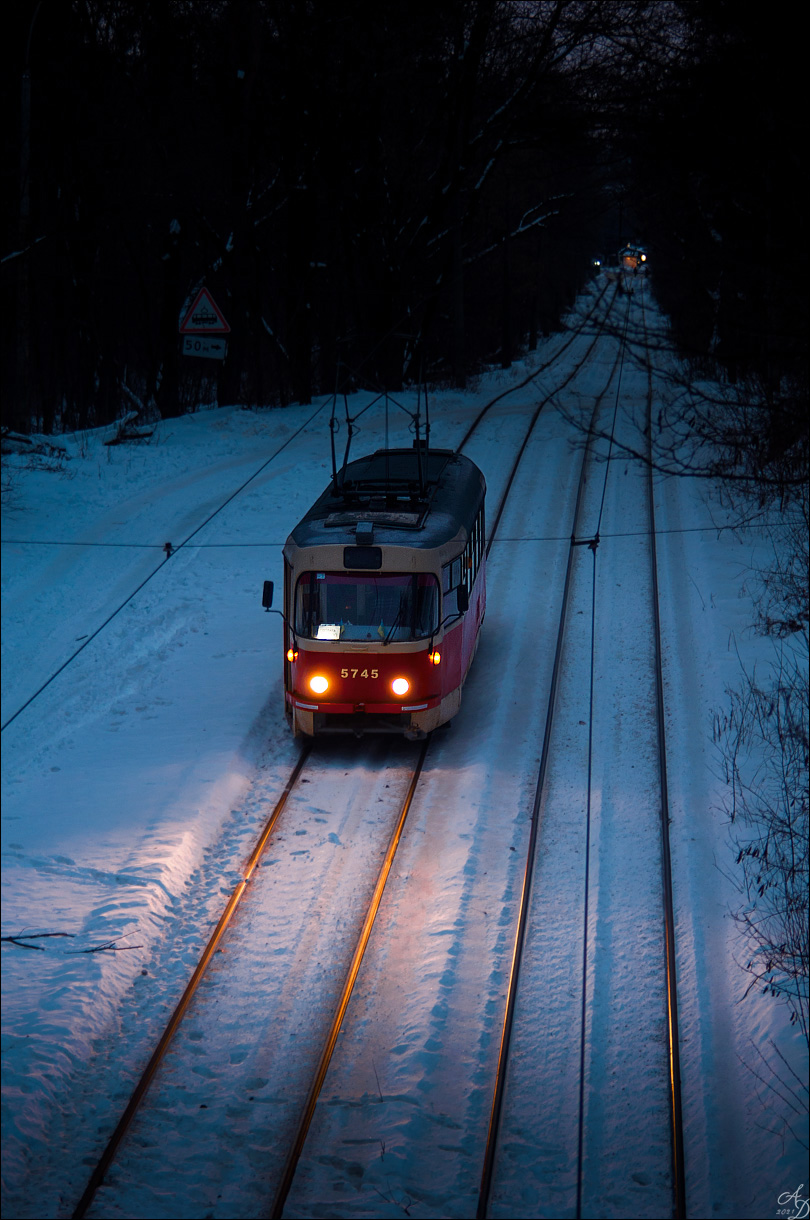 Киев, Tatra T3SU № 5745