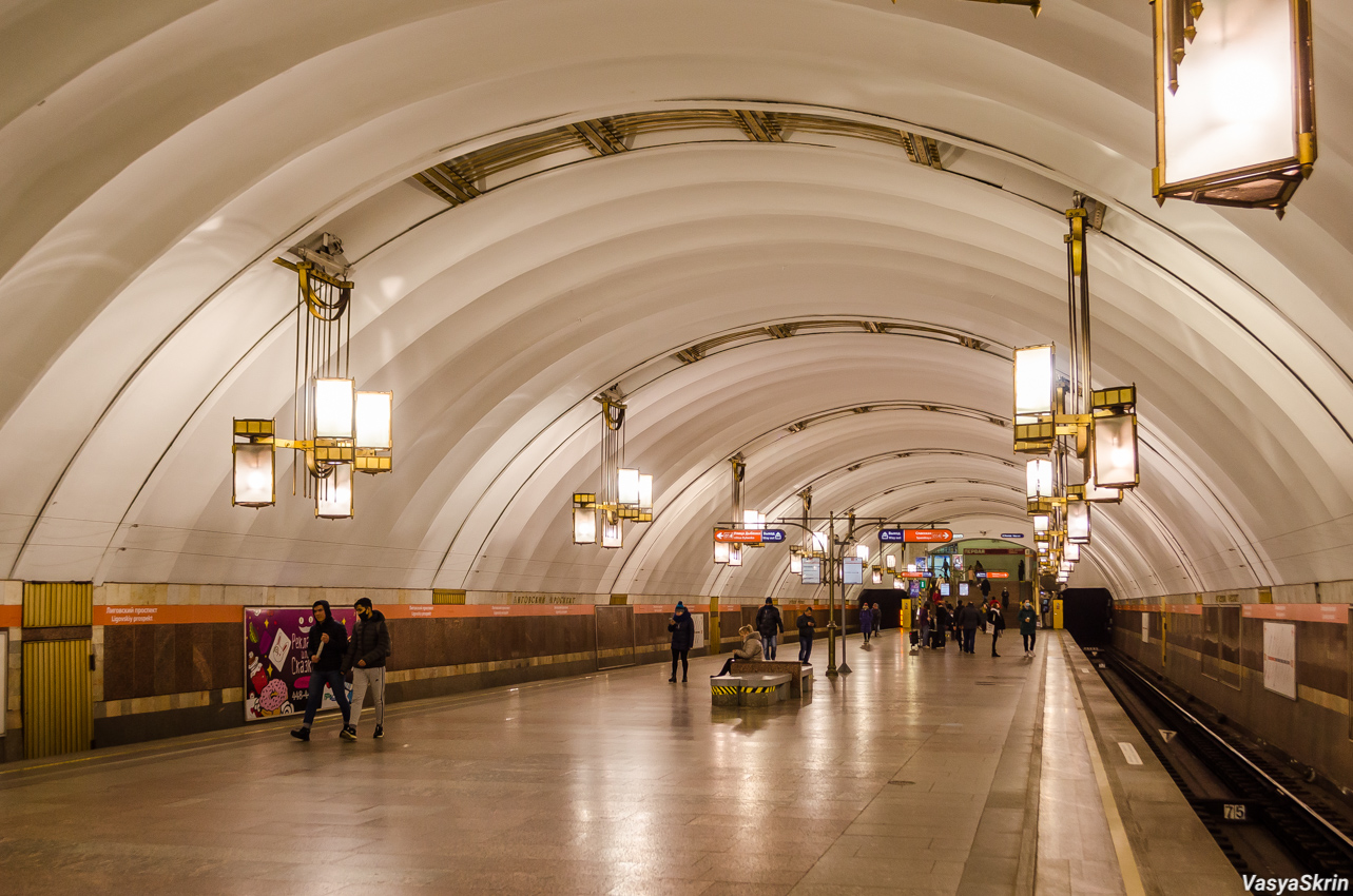 Санкт Петербург — Метрополитен — Линия 4