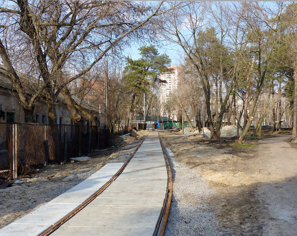Kyiv — Rebuilding of the tram line (Almatynska street)