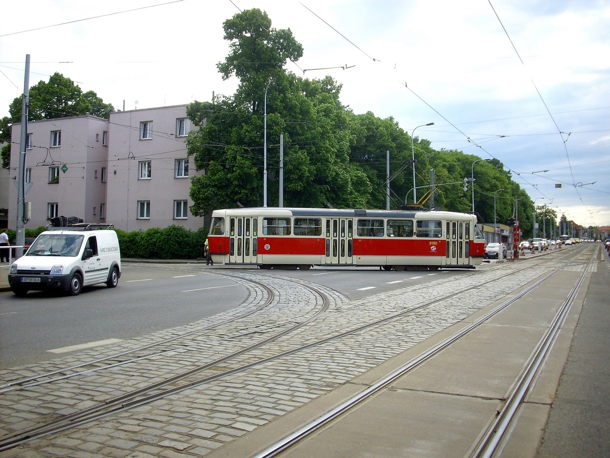 Прага, Tatra T3R.PV № 8180
