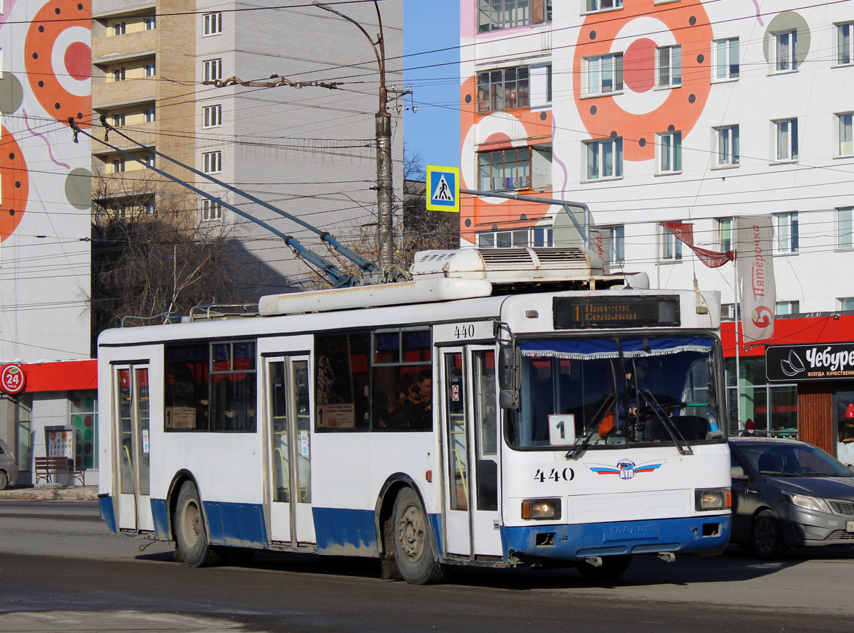 Kirov, BTZ-52764R č. 440