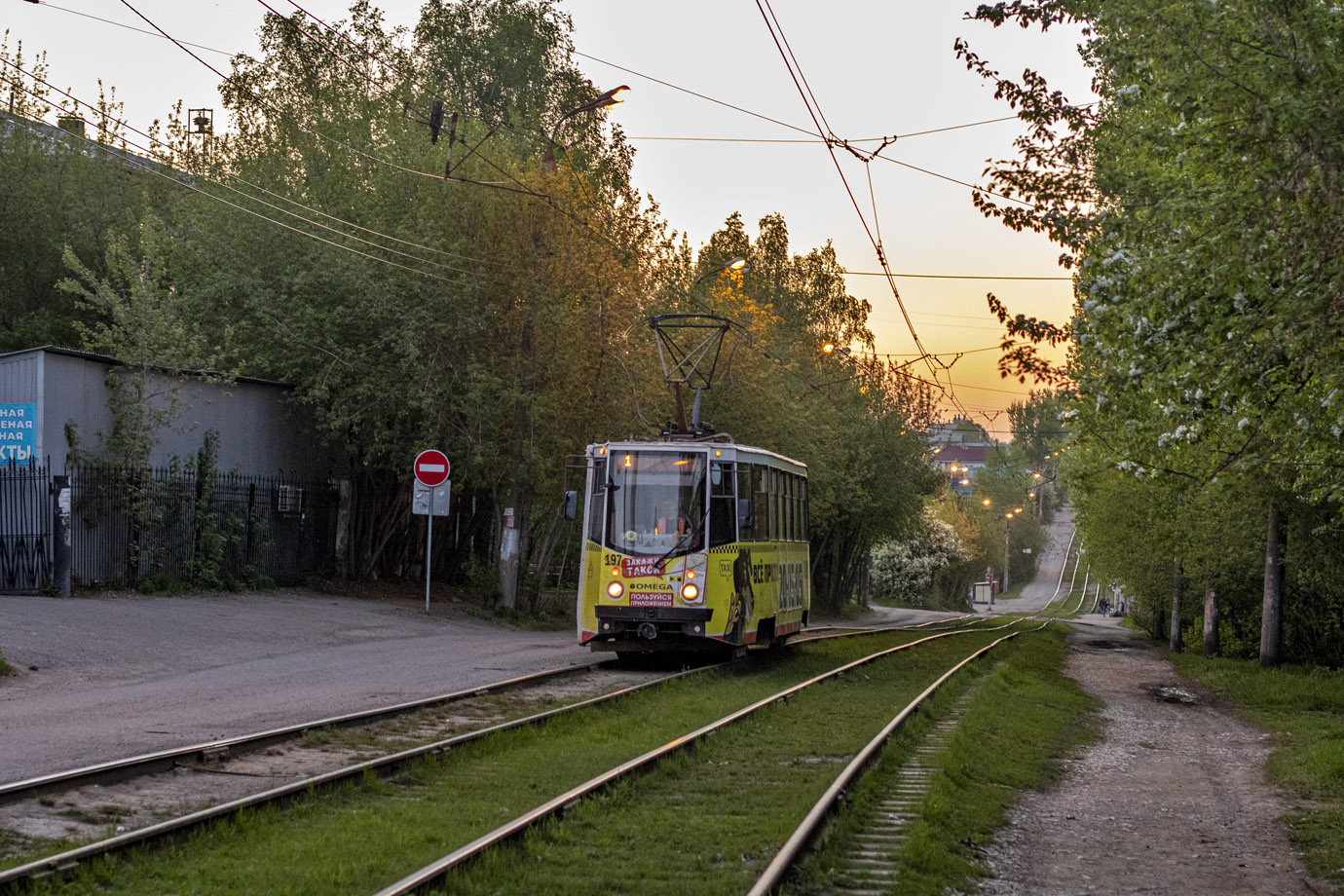 Irkutsk, 71-605ТН (КТМ-5М3Р8) nr. 197