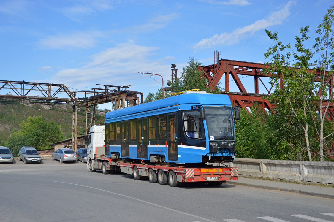 Челябинск, 71-628 № 001; Усть-Катав — Новые вагоны