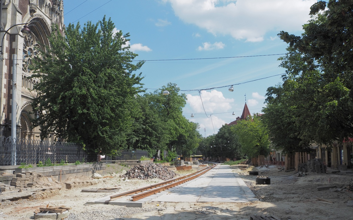 Lvov — Track reconstructions: Stepana Bandery str. [28.09.2020 -18.12.2021]
