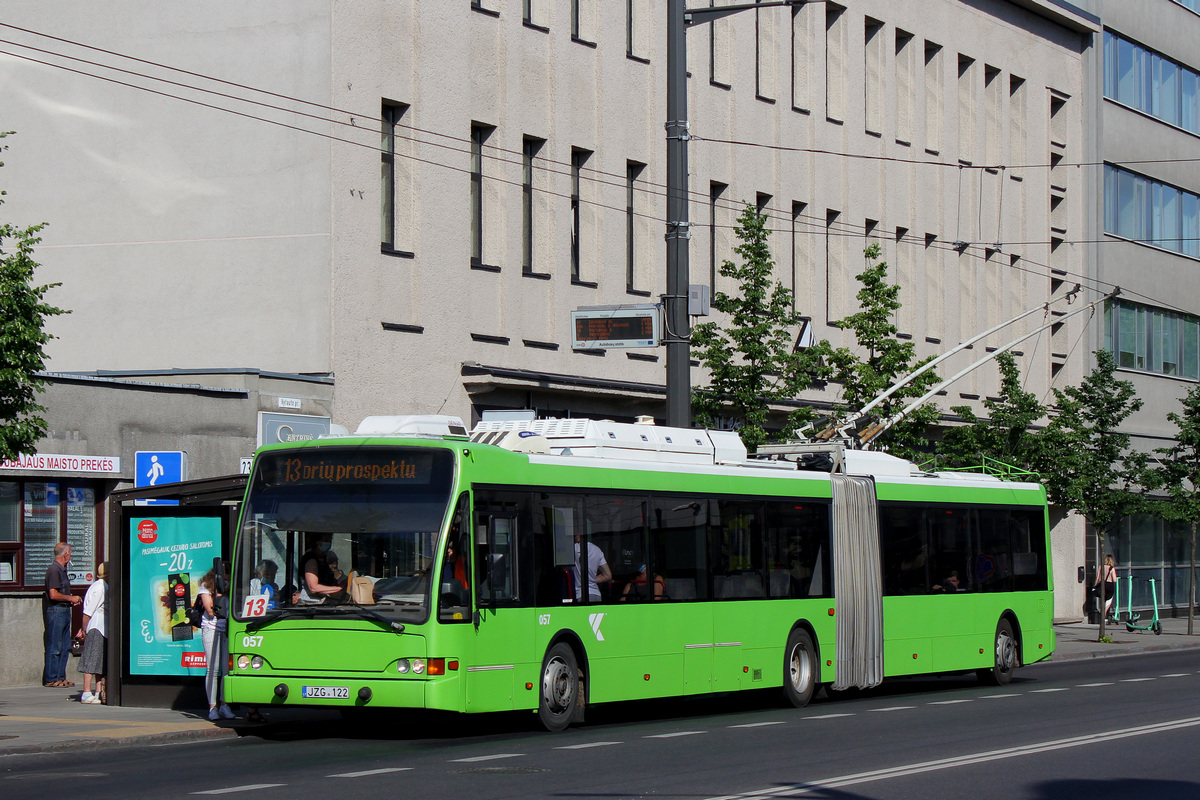 Каунас, Berkhof Premier AT18 № 057