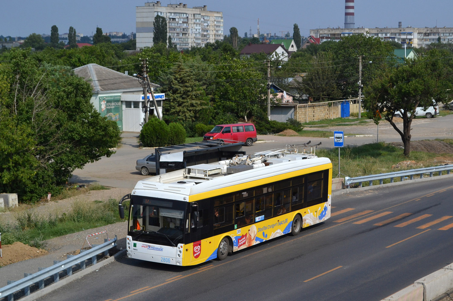 Crimean trolleybus, Trolza-5265.03 “Megapolis” # 2806; Crimean trolleybus — The movement of trolleybuses without CS (autonomous running).