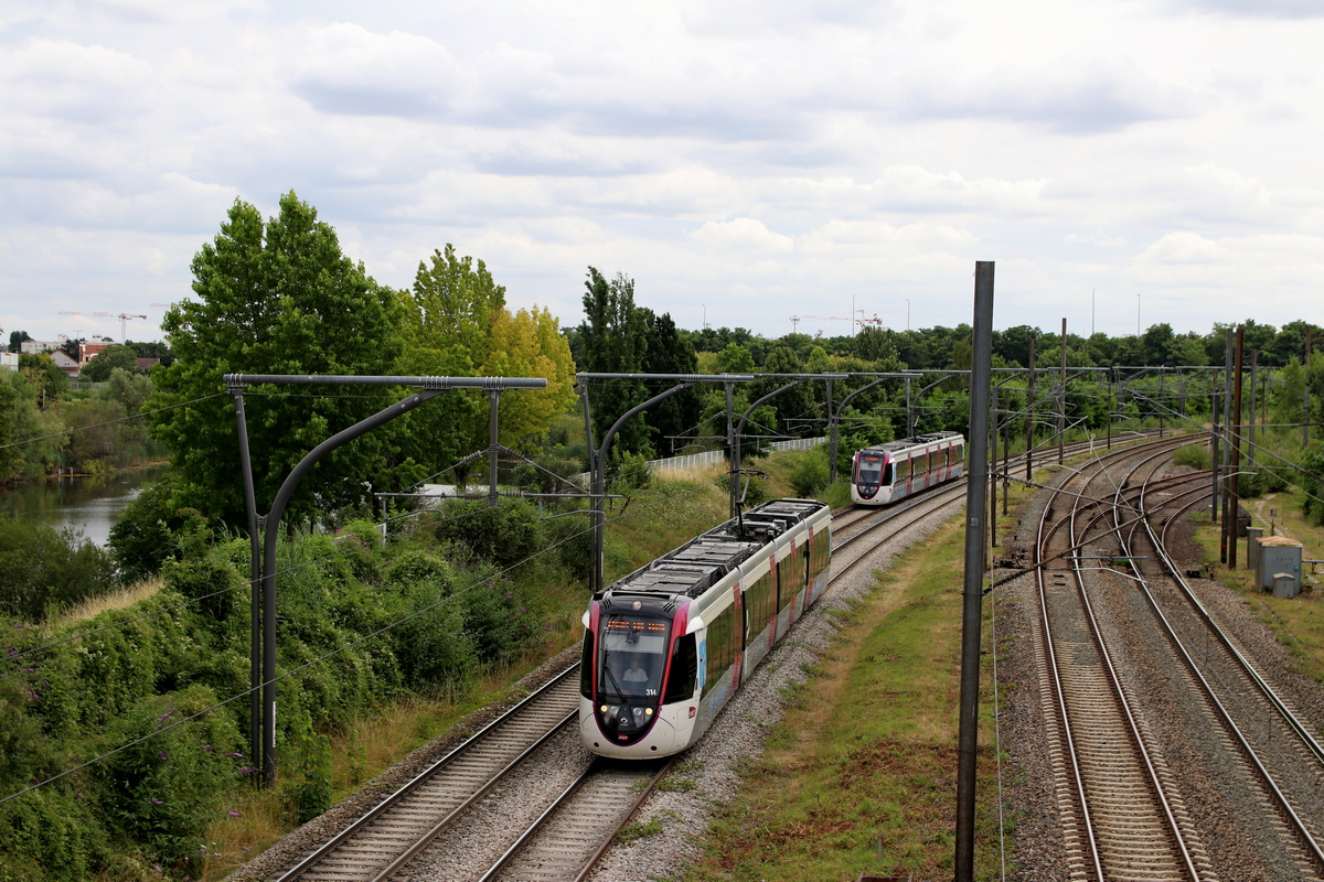 Paris - Versailles - Yvelines, Alstom Citadis Dualis Nr TT 314; Paris - Versailles - Yvelines — Tram line T11