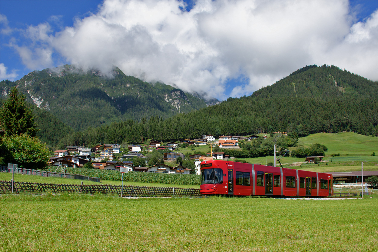 Инсбрук, Bombardier Flexity Outlook № 353; Инсбрук — Stubaitalbahn