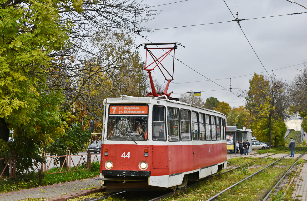 Iaroslavl, 71-605 (KTM-5M3) N°. 44
