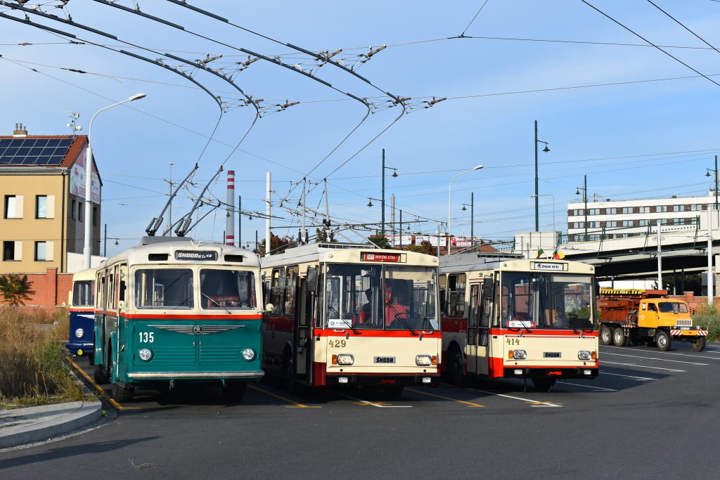 Брно, Škoda 7Tr4 № 31; Брно, Škoda 6Tr2 № 135; Пльзень, Škoda 14Tr08/6 № 429; Пльзень, Škoda 15Tr02/6 № 414; Пльзень — Trolejbusové oslavy 80 let provozu a 85 let výroby / Празднование 80 лет эксплуатации троллейбусов и 85 лет производства