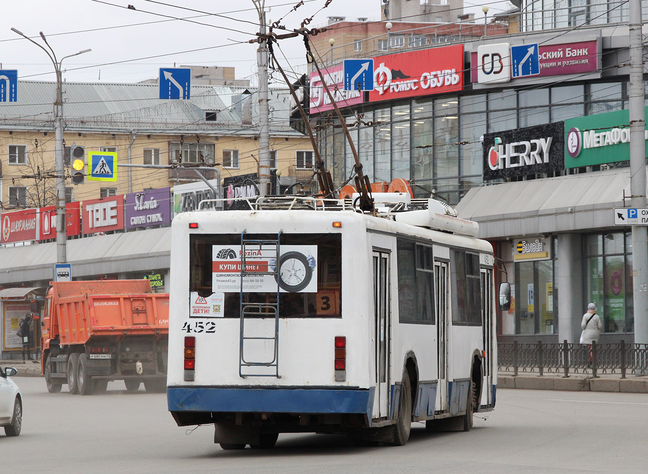 Kirov, BTZ-52764R č. 452