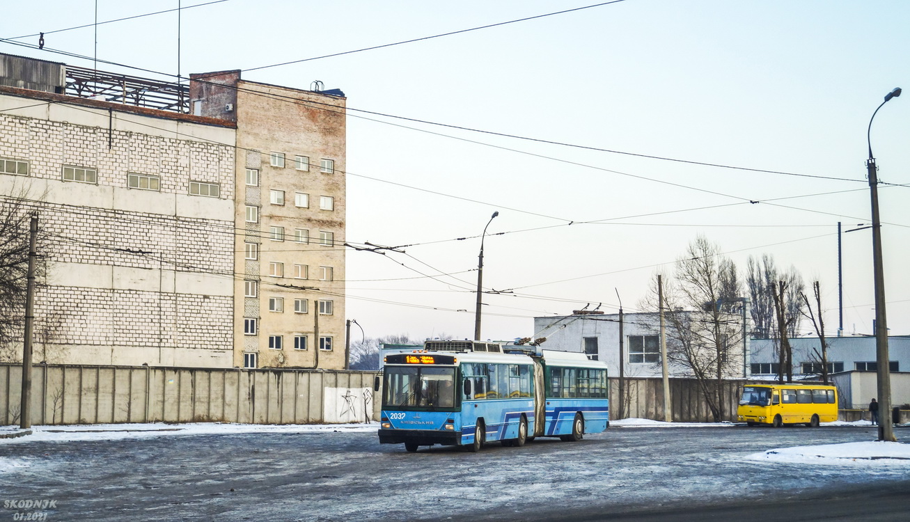 Tšerkassõ, Kiev-12.05 № 2037