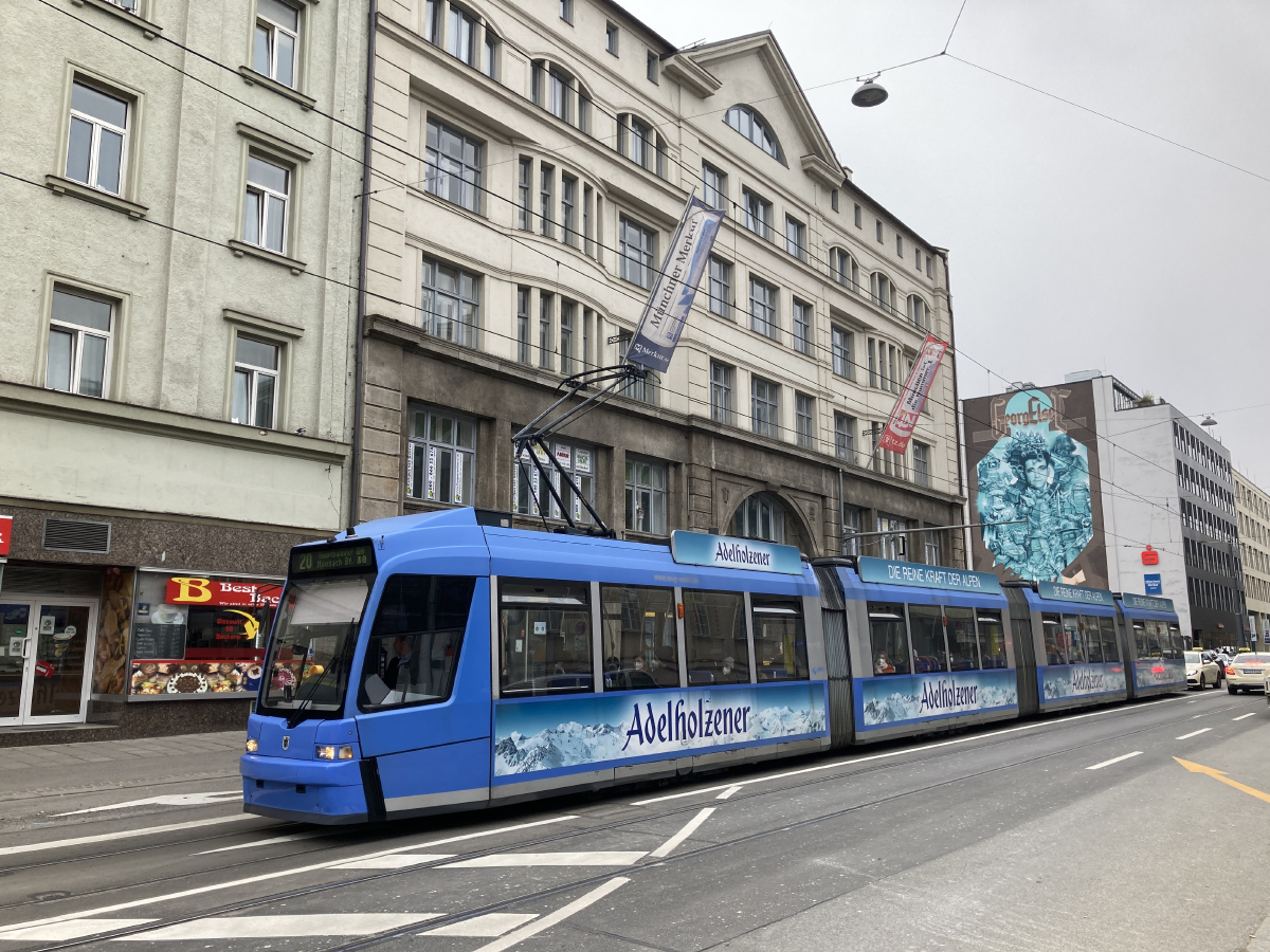 München, Bombardier R3.3 Nr. 2219