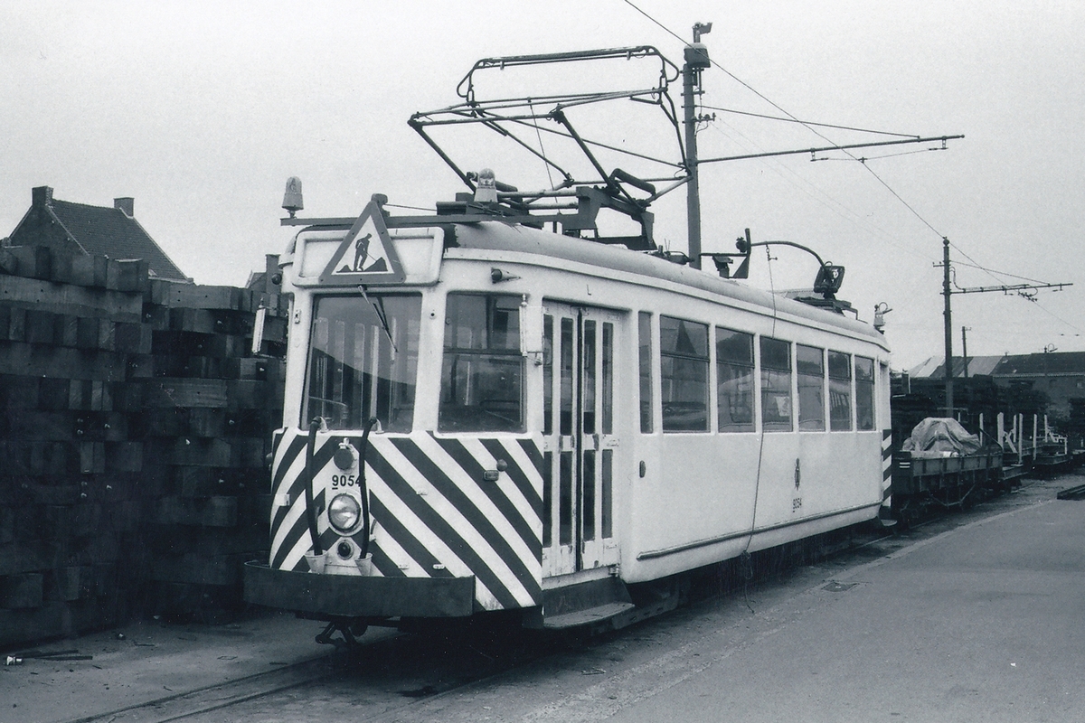 Charleroi, SNCV S motor car № 9054; Charleroi — Old Photos (SNCV)