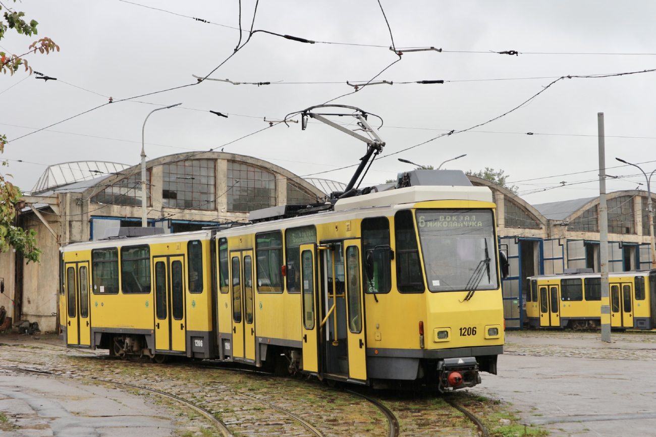 Lviv, Tatra KT4DM # 1206