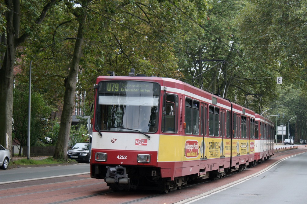 Düsseldorf, Duewag B80D Nr. 4252