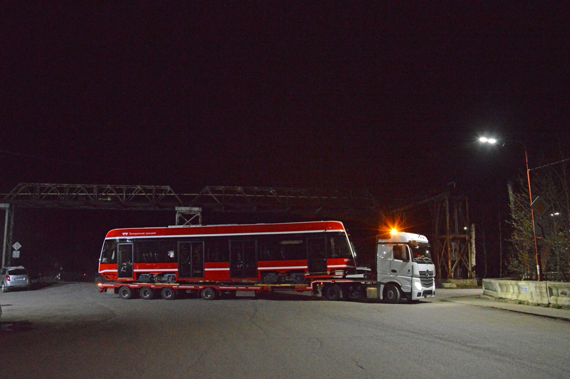 Taganrog, 71-628M N°. 28; Oust-Katav — Tram cars for Taganrog