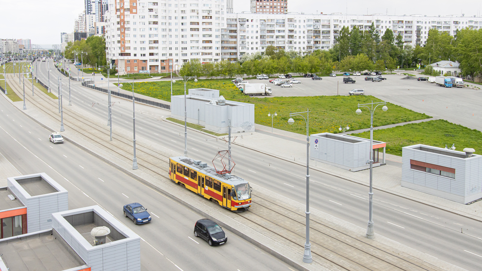 Yekaterinburg, 71-403 nr. 822; Yekaterinburg — Tram lines