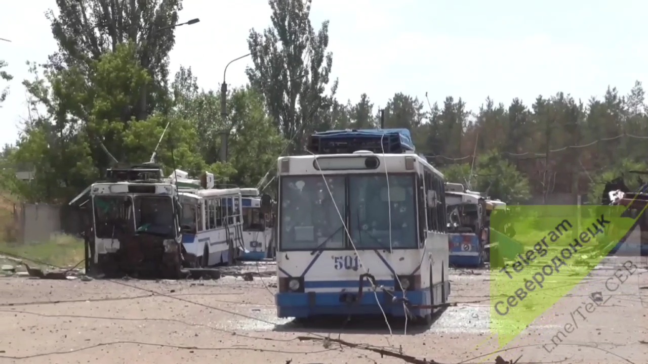 Severodonetsk, YMZ T2 № 507; Severodonetsk, YMZ T2 № 501; Severodonetsk — Aftermath of Military Action — 28.02.2022 — 25.06.2022