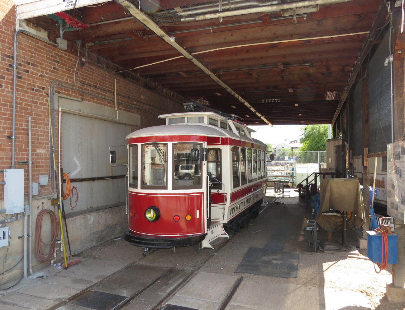 Тусон, Carris 2-axle motorcar (Standard) № 524; Тусон — Музейная коллекция Old Pueblo Trolley