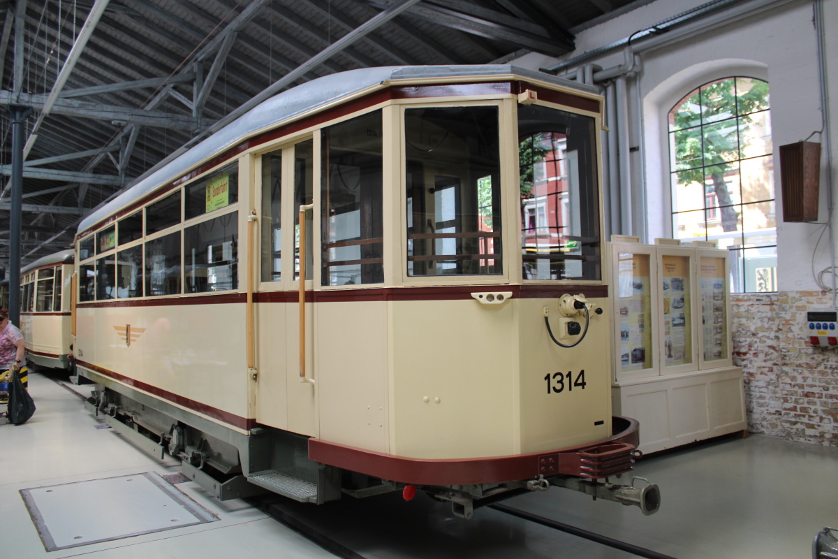 Dresden, Christoph & Unmack 2-axle trailer car № 1314 (251 303)