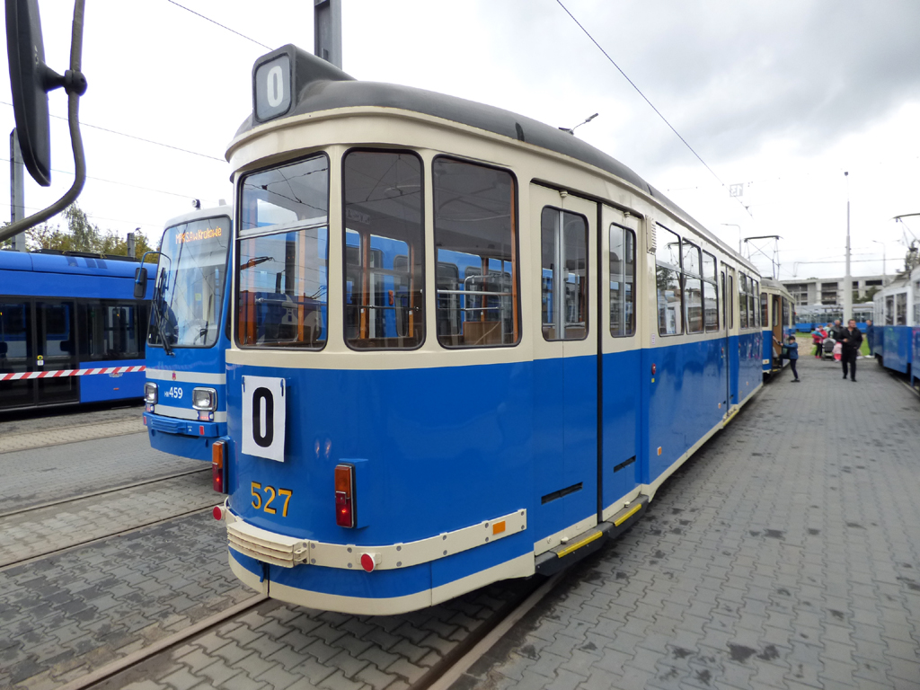 Krakova, MAN B4 # 527; Krakova — Parade of historic and contemporary trams 2022