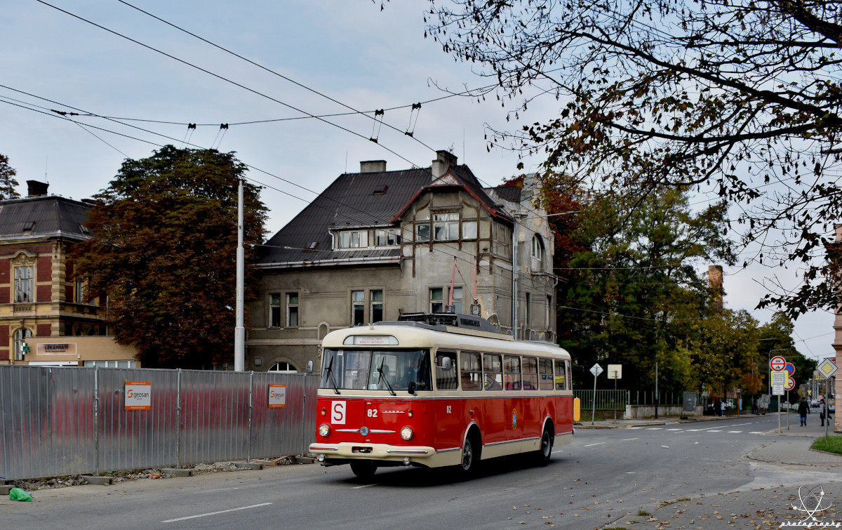 Острава, Škoda 9TrH23 № 82; Острава — 70 лет троллейбуса в Остраве